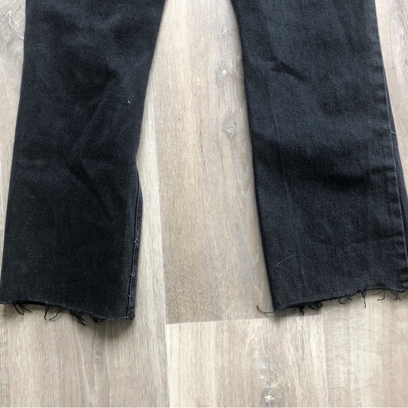 NWT Avec Les Filles Straight Leg Jeans with Ripped Knees & Frayed Raw Hem - Picture 9 of 12